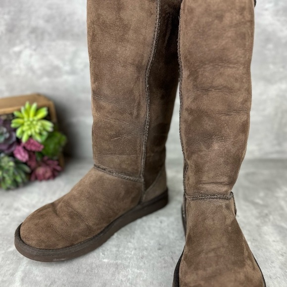UGG Classic Tall Dark Brown Boot Size 7 - Picture 2 of 13